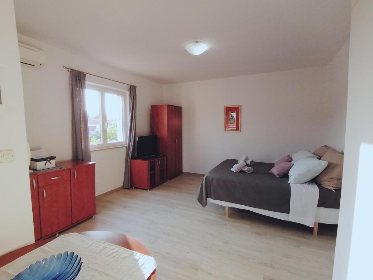 Studio Luka Rovinj Bagian luar foto